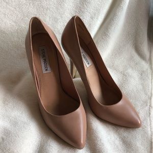 Steve Madden Intrude Pump in Blush Leather